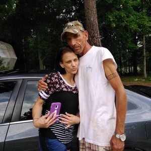 Meet your Posher, Everett